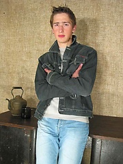 Cool twink has a great uncut cock worth sucking., Added: 2012-05-31 by EU Twinks