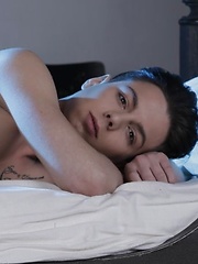 Cute Twink Gets His Raw Ass Stretched To The Max By Dick Casey’s Thick Ramrod!, Added: 2013-11-04 by Staxus