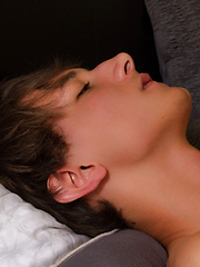 Naptime Bareback, Added: 2014-05-01 by Helix Studios