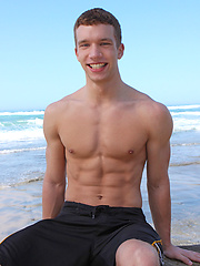 Hot jock Ben posing naked, Added: 2011-09-19 by SeanCody